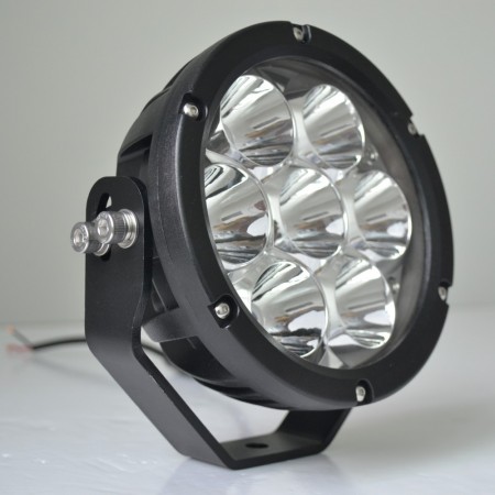 LED 7